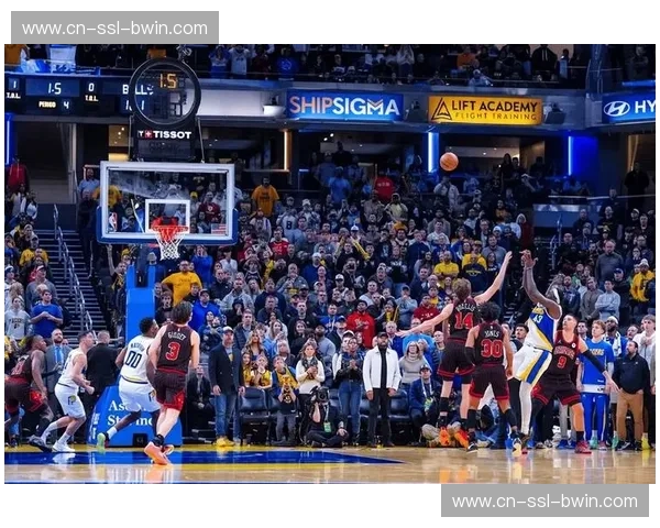 步行者险胜公牛 哈利伯顿送出17次助攻盘活全队 步行者险胜公牛 哈利伯顿送出17次助攻盘活全队